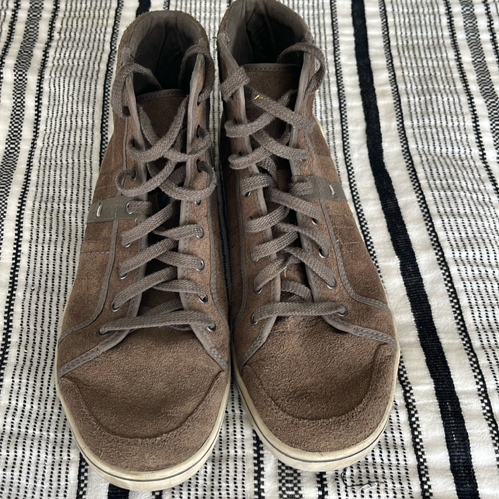 Merrell Men’s High Top Shoe